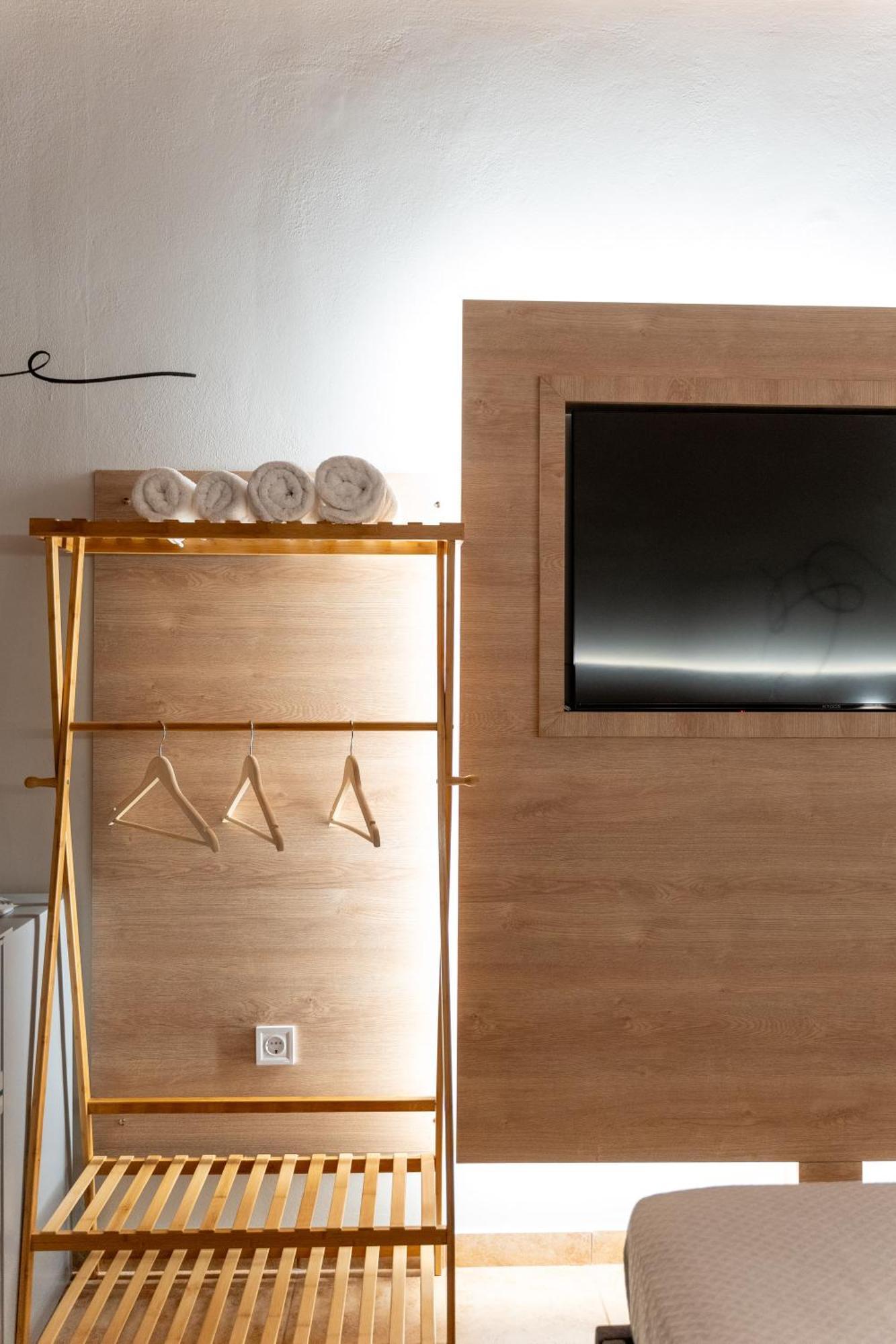 Eagle'S Nest City Apartments Айгио Екстериор снимка